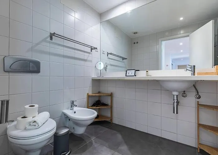 Downtown 2-bedroom W/terrace شقة Lisboa