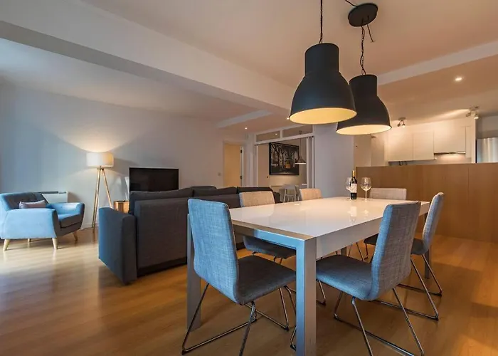 شقة Downtown 2-bedroom W/terrace *